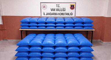 Van'da 6 milyon TL değerinde kaçak malzeme ele geçirildi