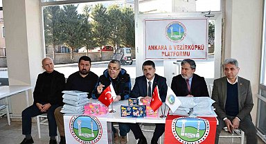 Vezirköprü'de 555 öğrenciye bayramlık