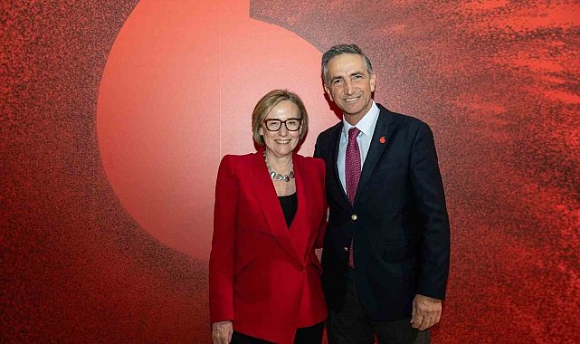 Vodafone Group CEO'su Margherita Della Valle: "Türkiye bizim için başarılı bir pazar"