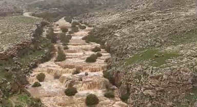 Yağışların ardından Emrud Şelalesinin debisi yükseldi