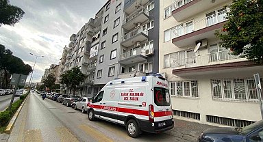 Yakınlarının haber alamadığı yaşlı kadın balkonda bulundu