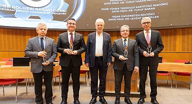 Yaşar Üniversitesi'ne EBSO'dan anlamlı ödül