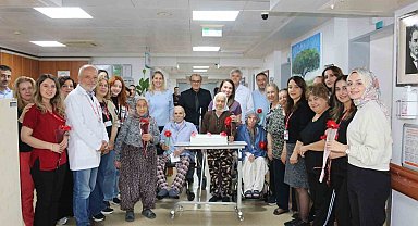 Yaşlılar haftasında palyatif servis hastalarına moral ziyareti