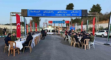 Yayladağı Gümrük Kapısı'nda dostluk iftarı