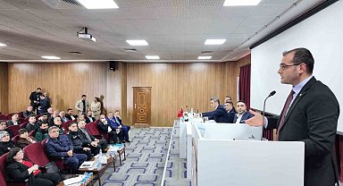 Yeşilay, Yüreğir'de muhtarlarla buluştu