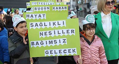 Yeşilay'dan Uşak'ta farkındalık yürüyüşü