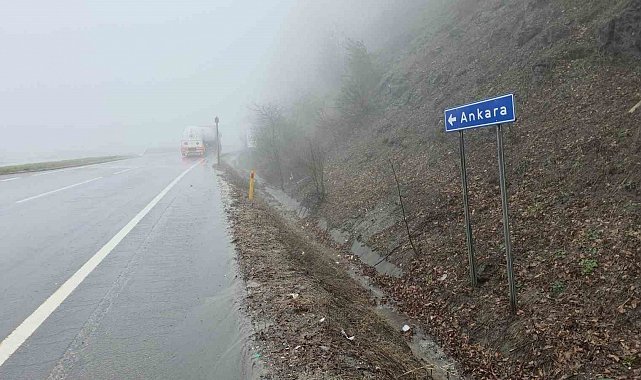 Yoğun sis Bolu Dağı'nı kapladı