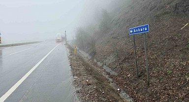 Yoğun sis Bolu Dağı'nı kapladı