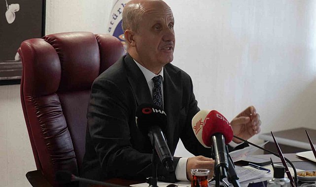 YÖK Başkan Prof. Dr. Erol Özvar, "Lisans eğitiminin üç yıla indirilmesiyle alakalı daha somut adımlar atabileceğimize inanmaktayım"