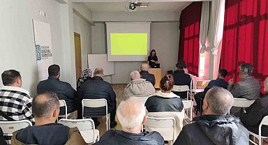 Yükümlülere bilinçli ilaç kullanımı anlatıldı