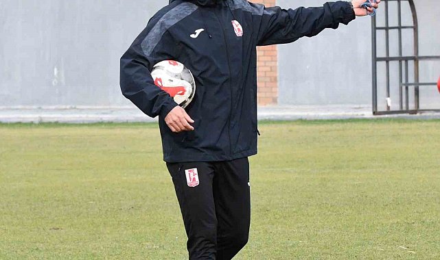 Zafer Uysal: "Hedefimiz deplasmanda Uşakspor'u yenmek"