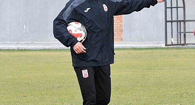 Zafer Uysal: "Hedefimiz deplasmanda Uşakspor'u yenmek"