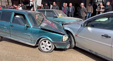 Zincirleme trafik kazasında: 3 kişi yaralandı