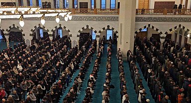 Zonguldak Uzun Mehmet Camii'nde Ramazan Bayramı coşkusu