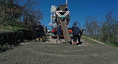 25 yıllık yol sorunu çözüme kavuşturuluyor