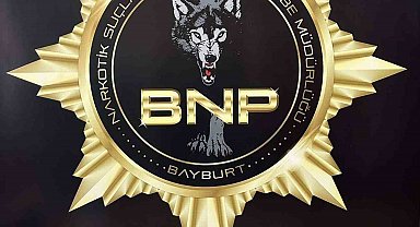 3 kiloya yakın uyuşturucunun Bayburt'a girişi engellendi