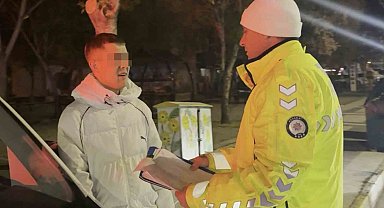 'Dur' ihtarına uymayıp polisten kaçtı, yakalanınca "Hiç mi insafınız yok" deyip ağladı