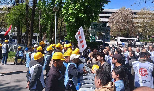 5 aydır maaş alamayan maden işçilerinin açlık grevi eylemi 6. gününde devam ediyor