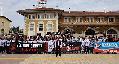 Adana'da eğitimciler Şanlıurfa'daki saldırıyı kınadı