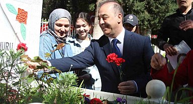 Adana'da şehit polisler unutulmadı