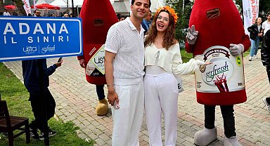 Adana'nın tescilli lezzeti şalgam, karnavalın gözdesi oldu