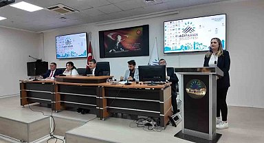 Adıyaman Belediye Meclisinde 'Kadın' gündemi