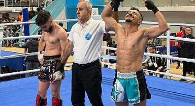 ADÜ öğrencisi Kick Boks'ta Türkiye Şampiyonu oldu