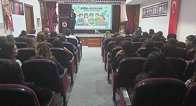 Afyonkarahisar'da 'Otizm ve Okulda Kabul' semineri