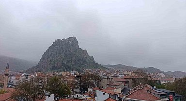 Afyonkarahisar'da yağmur etkili oldu