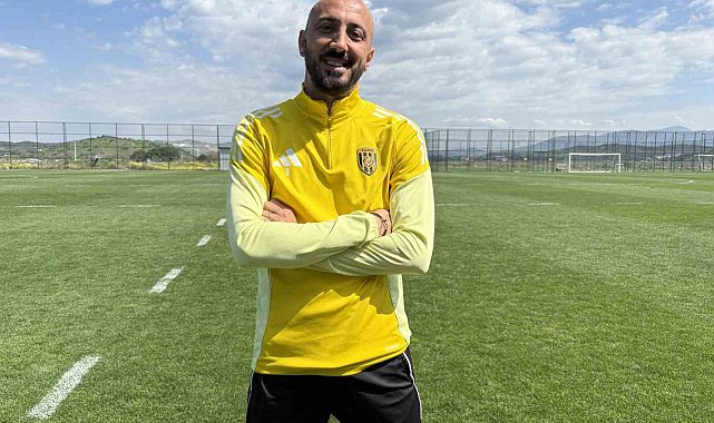 Ahmet İlhan Özek: "Bu jenerasyonla Dünya Kupası'nda önemli başarılar elde edeceğiz"