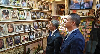 AK Parti heyetinden Gölbaşı Caddesi'nde esnaf ziyareti