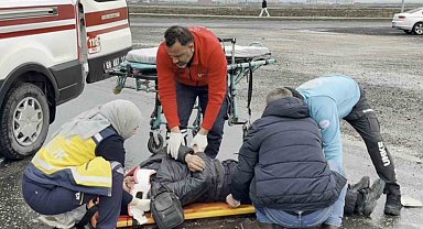 Aksaray'da otomobil ile motosiklet çarpıştı: 1 yaralı