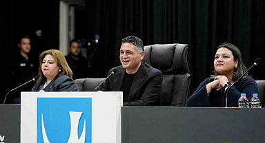 Aliağa meclisinde encümen ve komisyon üyeleri belirlendi