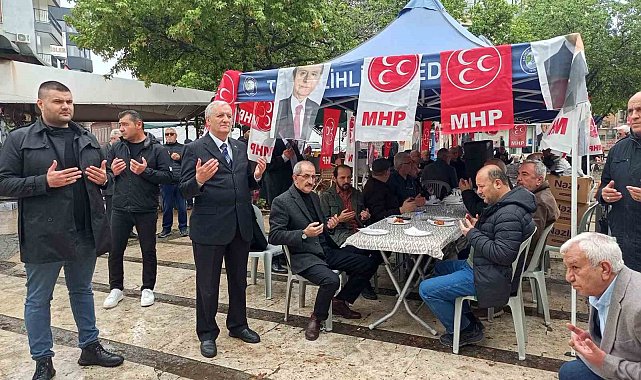 Alparslan Türkeş Salihli'de dualarla anıldı