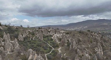 Ankara'da Kapadokya'yı andıran doğa harikası: Abacı Peribacaları