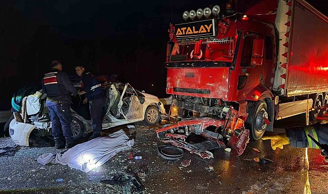 Annenin çocuklarını korumaya çalışırken hayatını kaybettiği kazada kamyon sürücüsü adli kontrolle serbest