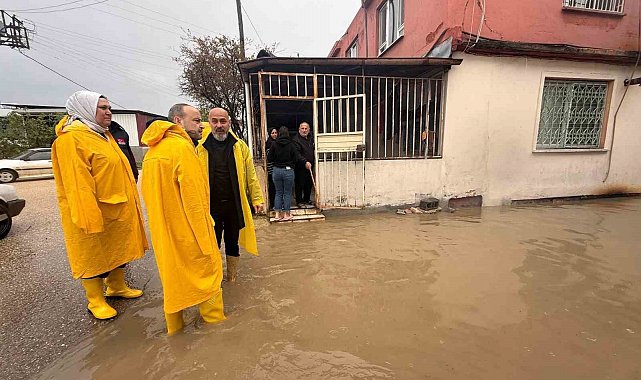 Antakya Belediyesi, sel afetinin vurduğu noktalarda incelemelerde bulundu