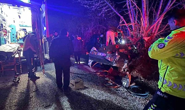 Antalya'da trafik kazası: 2 kişi hayatını kaybetti