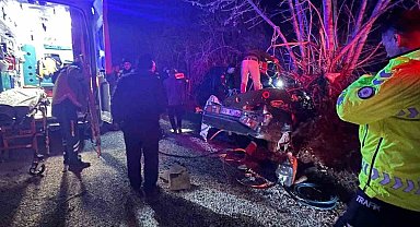 Antalya'da trafik kazası: 2 kişi hayatını kaybetti