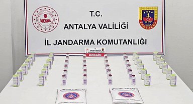 Antalya'da uyuşturucu operasyonu: 1 kilo 200 gram kokain ele geçirildi