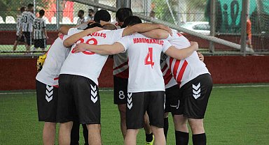 AOSB Futbol Turnuvası'nda ilk hafta tamamlandı