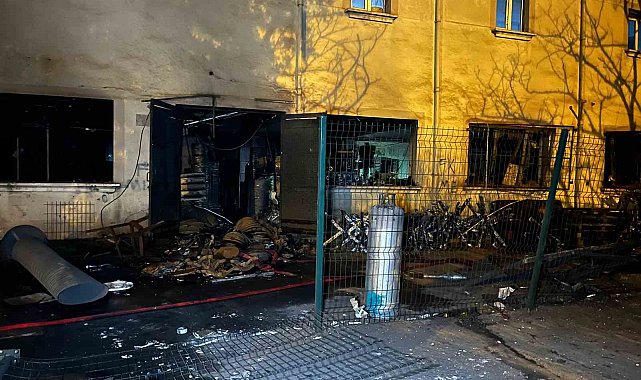 Arnavutköy'de metal fabrikasında sanayi tipi tüp patladı: 1'i ağır 3 işçi yaralandı