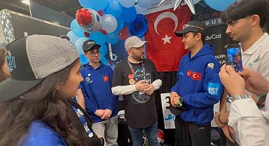 Arnavutköylü gençler ABD'de düzenlenen 'Dünya Robot Şampiyonası'nda' ülkemizi temsil etti