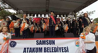 Atakum Cumhuriyet Kadınları Bandosu, festivale damga vurdu