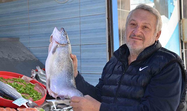 Av sezonu bitse de tezgahlar balıksız kalmıyor