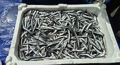 Av yasağı öncesi pazarda yoğunluk