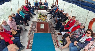 Avusturya'dan ilk kafile Marmaris'e geldi