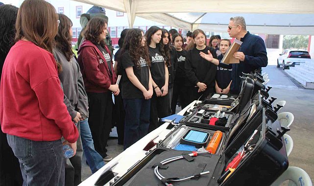 Aydın'da liseli gençlere jandarma okulları tanıtıldı