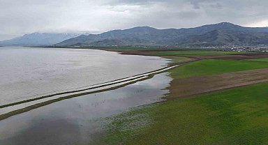 Aynı nokta, 7 yıl arayla: 2019'da kurudu, 2026'da sular altında kaldı