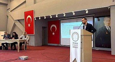 Ayvalık'ta yeni nesil yat limanı ve çekek yeri projesi tanıtıldı